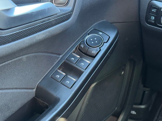 2026 Ford Escape ST-Line w/Heated Steering Wheel + Adaptive Cruise Control