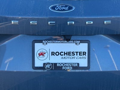 2026 Ford Escape ST-Line w/Heated Steering Wheel + Adaptive Cruise Control