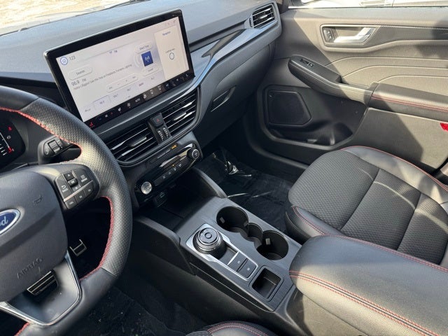 2023 Ford Escape ST-Line w/ Heated Steering Wheel + Adaptive Cruise