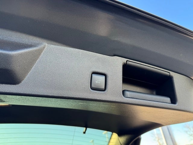 2026 Ford Escape ST-Line w/ Sunroof