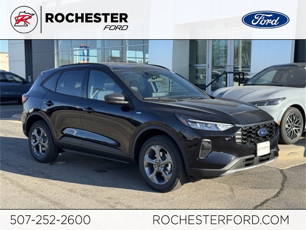2026 Ford Escape ST-Line w/Panoramic Moonroof + Adaptive Cruise
