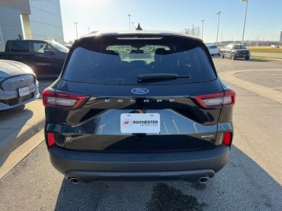2026 Ford Escape ST-Line w/Panoramic Moonroof + Adaptive Cruise