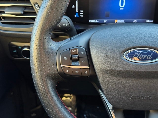 2023 Ford Escape ST-Line w/ Panoramic Moonroof + Adaptive Cruise