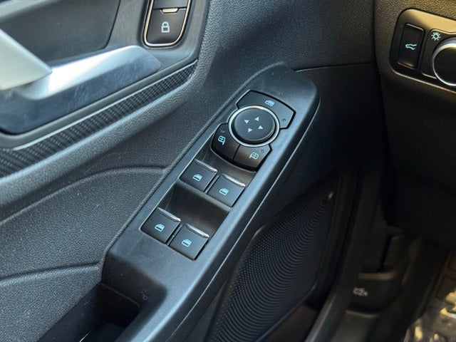 2023 Ford Escape ST-Line w/ Panoramic Moonroof + Adaptive Cruise