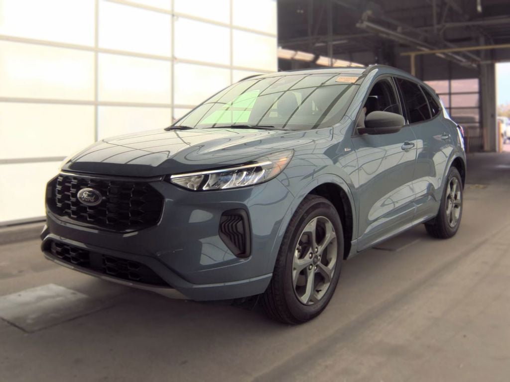Used 2024 Ford Escape ST-Line with VIN 1FMCU9MN7RUA91720 for sale in Rochester, Minnesota