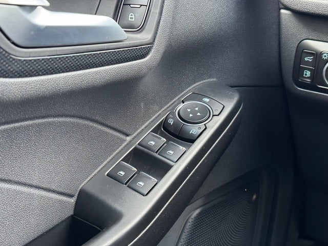 2026 Ford Escape Hybrid ST-Line Select w/Panoramic Moonroof + Adaptive Cruise