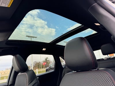 2026 Ford Escape Hybrid ST-Line Select w/Panoramic Moonroof + Adaptive Cruise