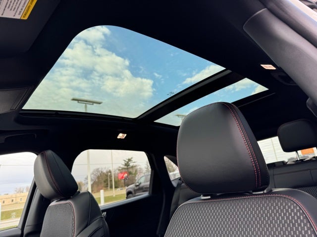 2026 Ford Escape Hybrid ST-Line Select w/Panoramic Moonroof + Adaptive Cruise