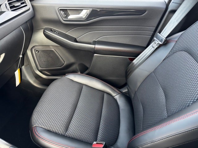 2026 Ford Escape Hybrid ST-Line Select w/ Panoramic SunRoof