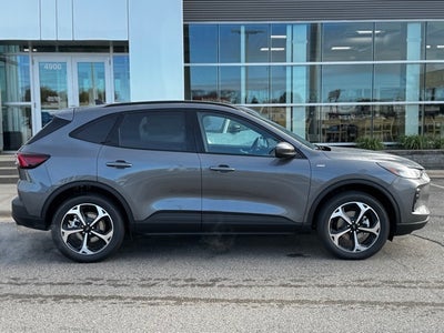 2026 Ford Escape Hybrid ST-Line Select w/ Panoramic SunRoof