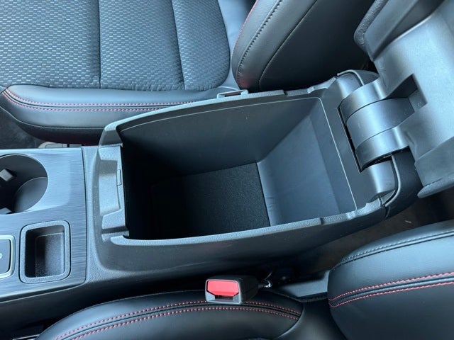 2026 Ford Escape Hybrid ST-Line Select w/Panoramic Moonroof + Adaptive Cruise