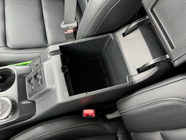 2025 Ford Bronco Outer Banks w/Heated Steering Wheel + 360 Camera