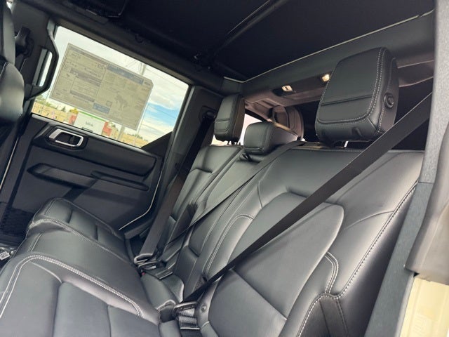 2025 Ford Bronco Outer Banks w/Heated Steering Wheel + 360 Camera