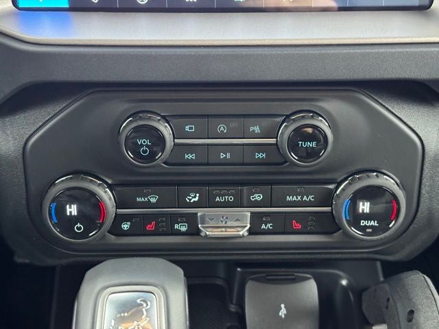 2026 Ford Bronco Outer Banks Sasquatch Package