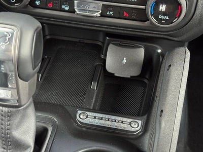 2026 Ford Bronco Outer Banks Sasquatch Package