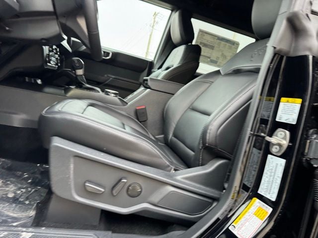 2026 Ford Bronco Outer Banks Sasquatch Package