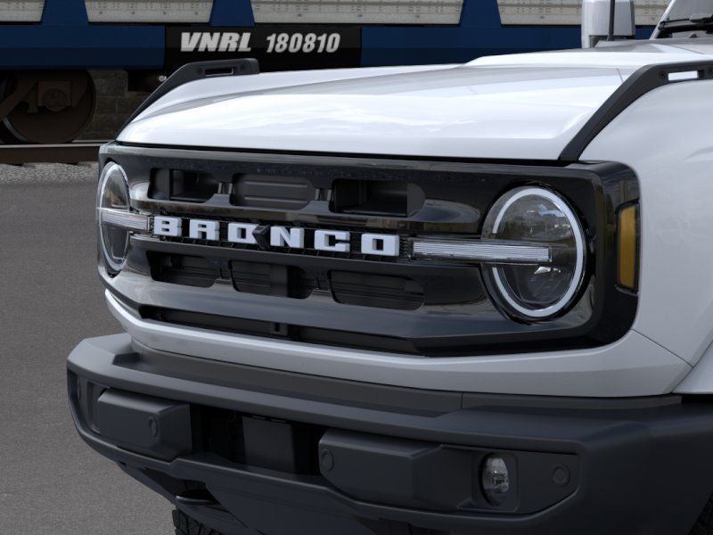2026 Ford Bronco Outer Banks w/Hard Top
