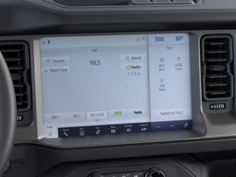 2026 Ford Bronco Outer Banks w/Heated Steering Wheel + Adaptive Cruise