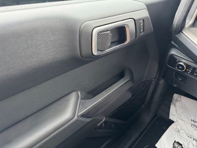 2026 Ford Bronco Outer Banks w/Heated Steering Wheel + Adaptive Cruise