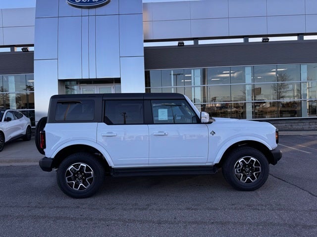 2025 Ford Bronco Outer Banks w/360 Camera + Hard Top