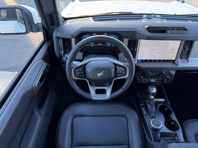 2025 Ford Bronco Outer Banks w/360 Camera + Hard Top