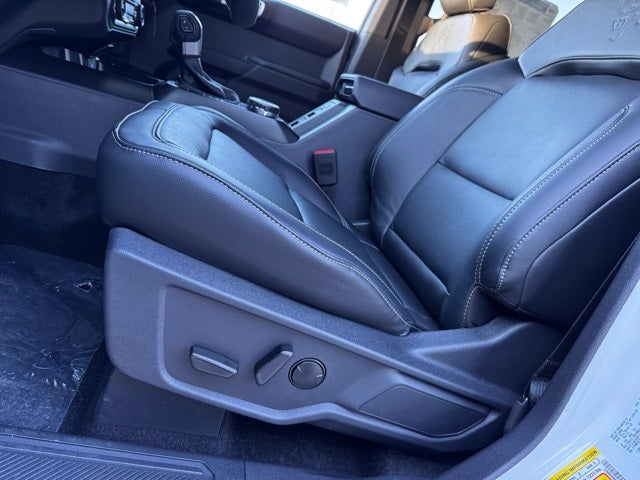 2025 Ford Bronco Outer Banks w/360 Camera + Hard Top