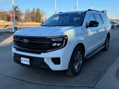 2025 Ford Expedition Max Active w/ Panoramic Moonroof + 8 Passenger Seating (2nd R