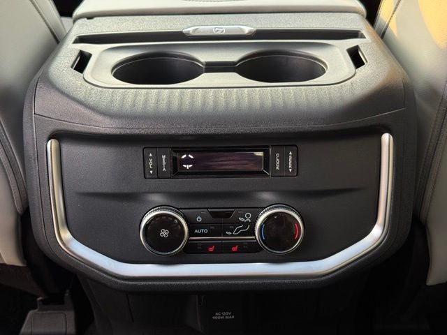 2027 Ford Expedition Max Platinum w/Ultimate Pkg + Drivers Pkg
