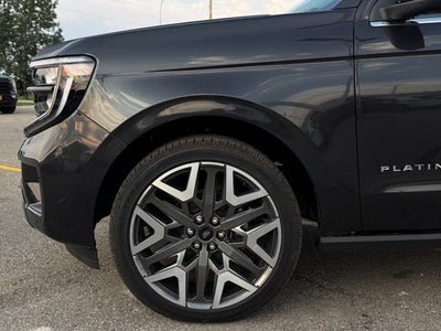 2027 Ford Expedition Max Platinum w/Ultimate Pkg + Drivers Pkg