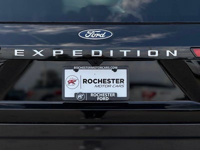 2027 Ford Expedition Max Platinum w/Ultimate Pkg + Drivers Pkg