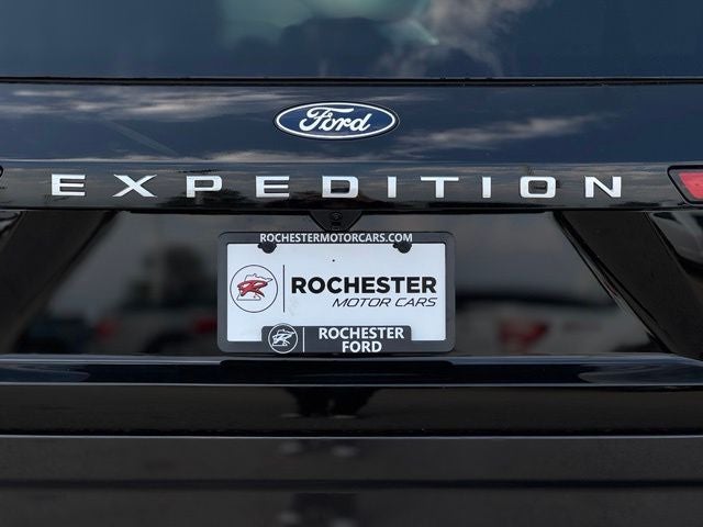 2027 Ford Expedition Max Platinum w/Ultimate Pkg + Drivers Pkg