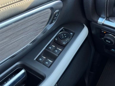 2026 Ford Expedition Max Platinum w/Massaging Seats