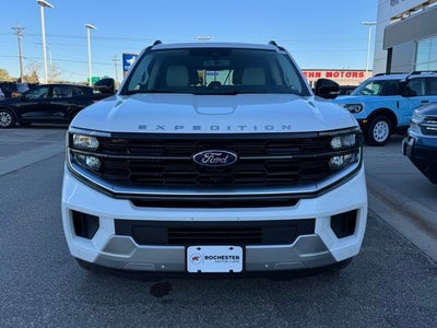 2026 Ford Expedition Max Platinum w/Massaging Seats