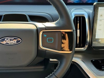 2027 Ford Expedition Max Platinum w/Ultimate Pkg + Panoramic Vista Roof