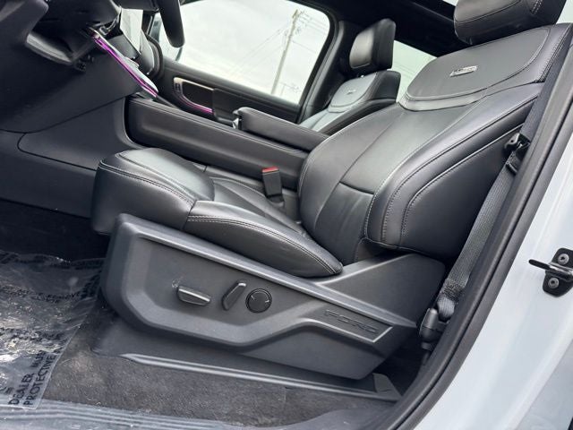 2025 Ford Expedition Max Platinum w/ Stealth Performance Package + 7 Passenger Seati