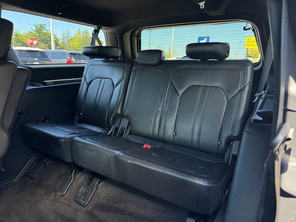 2020 Ford Expedition Max Limited w/Heavy Duty Tow Pkg