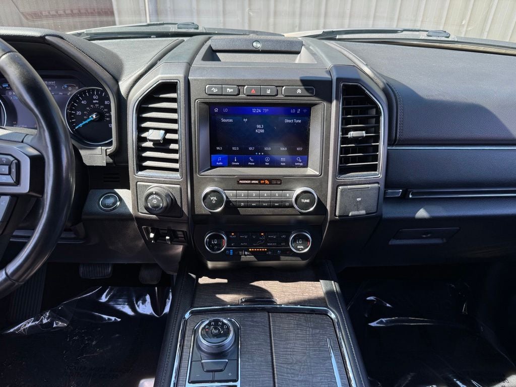 2020 Ford Expedition Max Limited w/Heavy Duty Tow Pkg