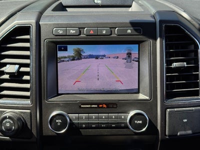 2020 Ford Expedition Max Limited w/Heavy Duty Tow Pkg