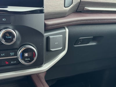 2022 Ford Expedition Max Limited w/ Panoramic Moonroof + HD Tow Package