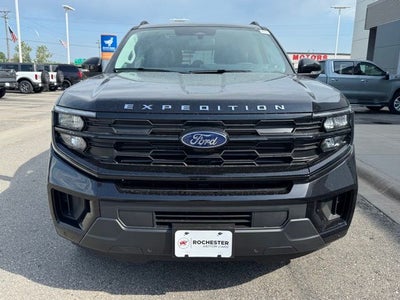 2026 Ford Expedition Active w/Panoramic Vista Roof