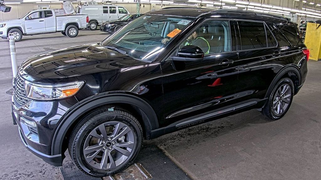 Used 2023 Ford Explorer XLT with VIN 1FMSK8DH0PGA28122 for sale in Rochester, Minnesota