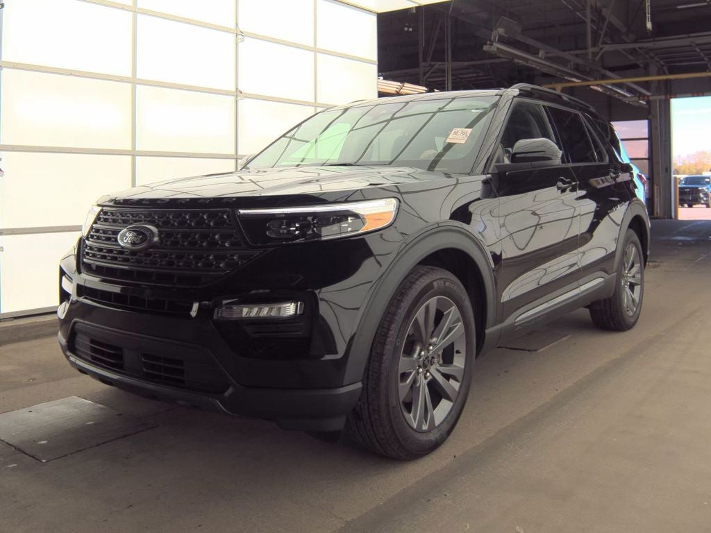 Used 2023 Ford Explorer XLT with VIN 1FMSK8DH8PGB36696 for sale in Rochester, Minnesota