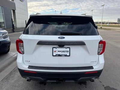 2023 Ford Explorer XLT w/ Twin Panel Moonroof + Tow Package