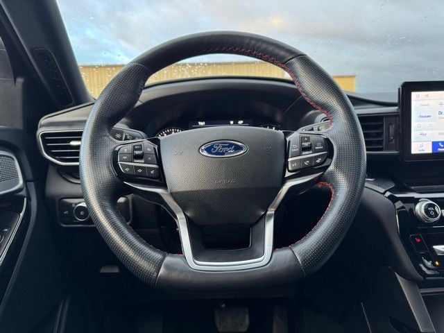 2022 Ford Explorer ST-Line w/ Twin Panel Moonroof + Trailer Tow Package