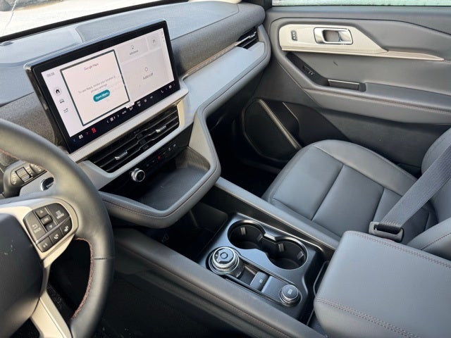 2026 Ford Explorer Active w/Heated Steering Wheel + 20" Wheels