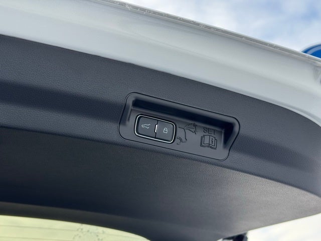 2026 Ford Explorer Active w/Heated Steering Wheel + 20" Wheels