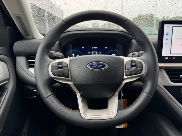 2026 Ford Explorer Active w/Fixed Glass Roof + Heated Steering Wheel