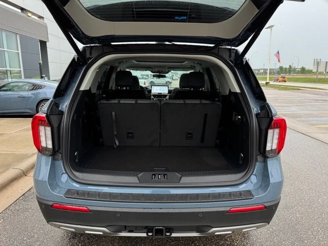 2026 Ford Explorer Active w/Fixed Glass Roof + Heated Steering Wheel