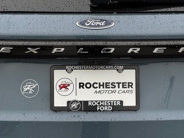 2026 Ford Explorer Active w/Fixed Glass Roof + Heated Steering Wheel