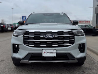 2027 Ford Explorer Active w/2nd Row Bench Seat